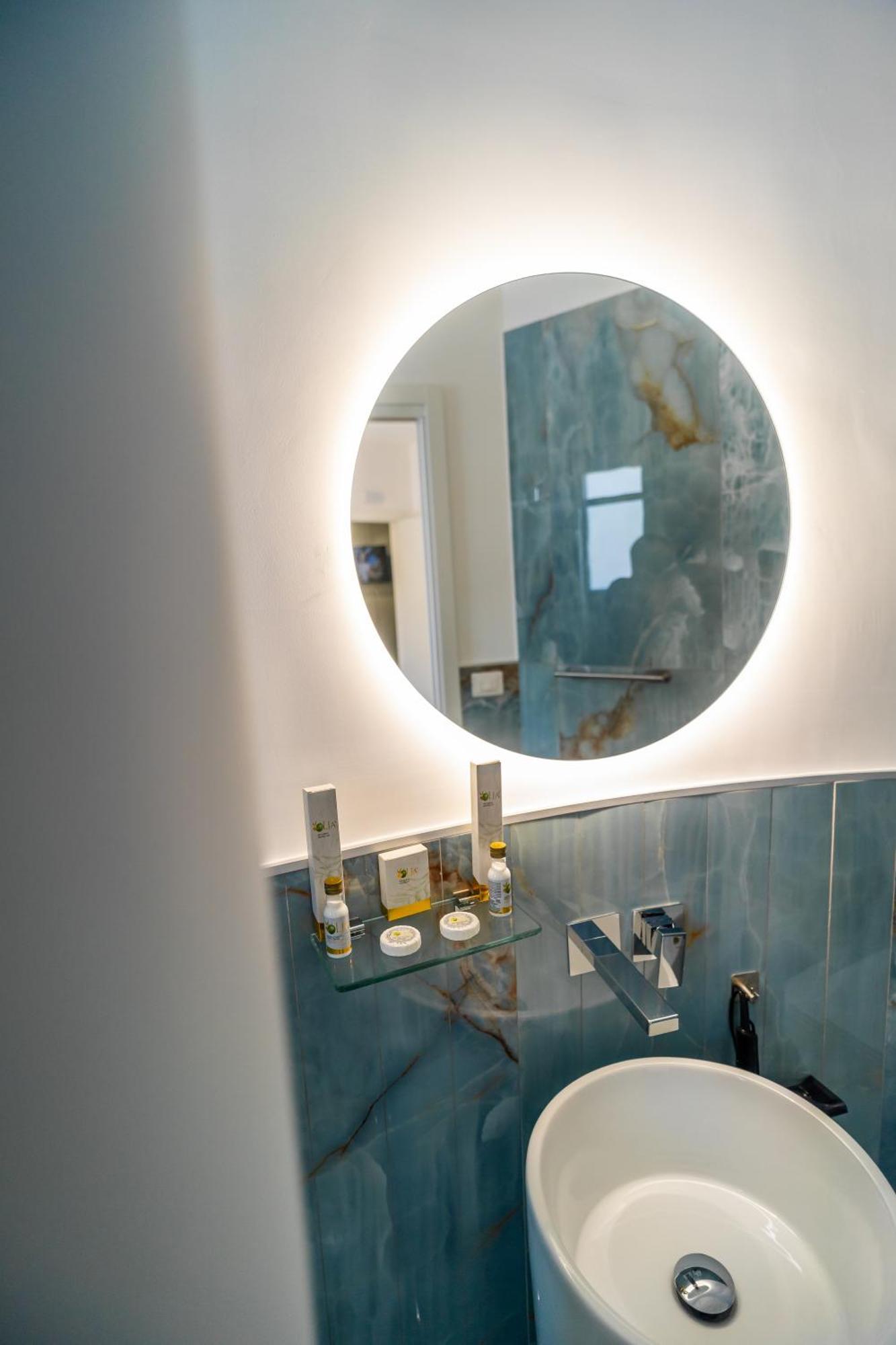 Suite 14 Scalea Exterior foto