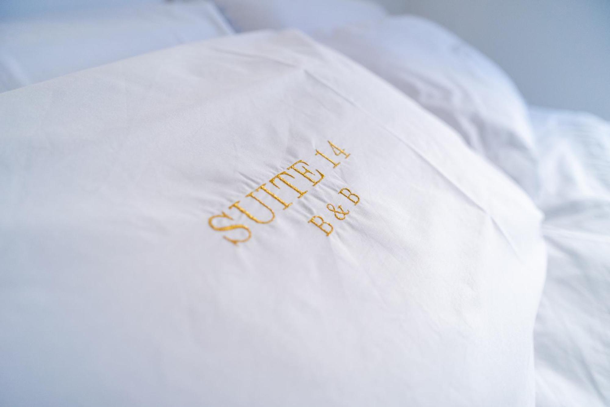 Suite 14 Scalea Exterior foto